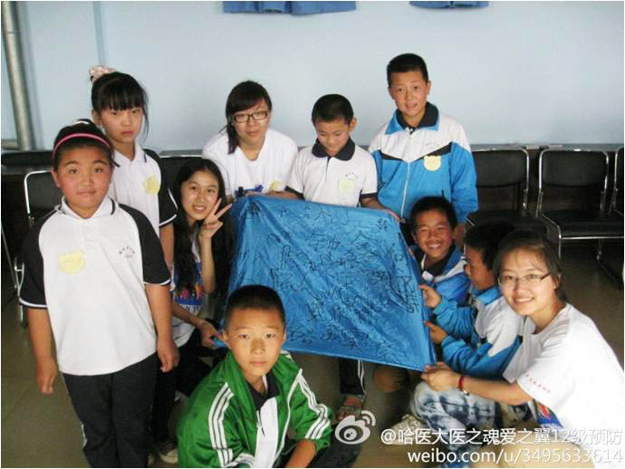 �����I�t(y��)�ƴ�W(xu��)���t(y��)֮�ꡤ��(��i)֮�������(hu��)��(sh��)�`�F(tu��n)�(du��)�� 7��8�Ձ�(l��i)�������I�p����(li��n)�d�W(xu��)У�M(j��n)��֧�̻��(d��ng)���F(tu��n)�(du��)����ֽM�������ķ����������ӂ��ֳ��Ă�(g��)С�M���D��һ��(g��)С�M�ĺ��ӂ����(du��)�T���(du��)���Ϻ��¿�̖(h��o)��������