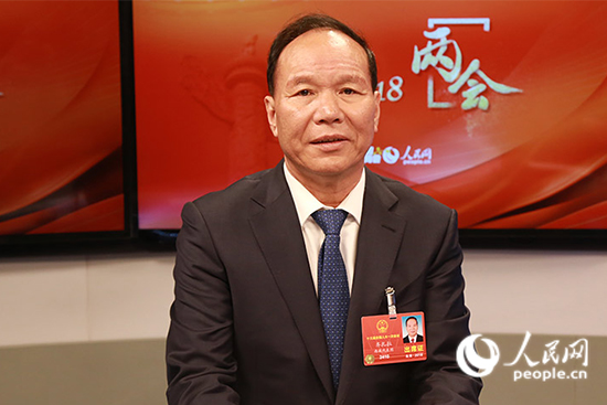 ȫ��(gu��)�˴�������������΅^(q��)�hί����ӛ�����΅^(q��)��ϯ�R����������W(w��ng)ӛ�� ���� �z��